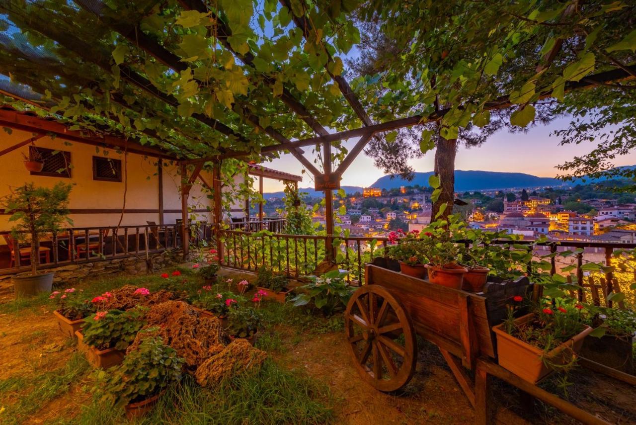 Safranbolu Seyi̇R Konak Otel Bagian luar foto