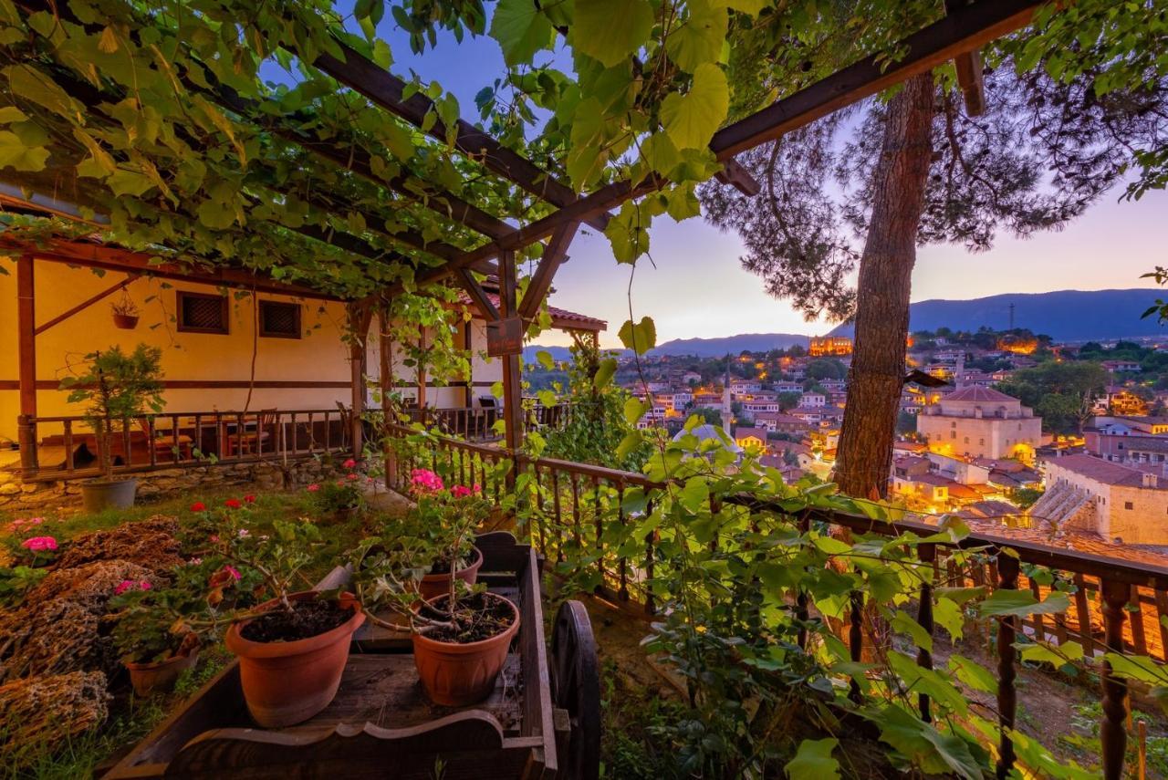 Safranbolu Seyi̇R Konak Otel Bagian luar foto