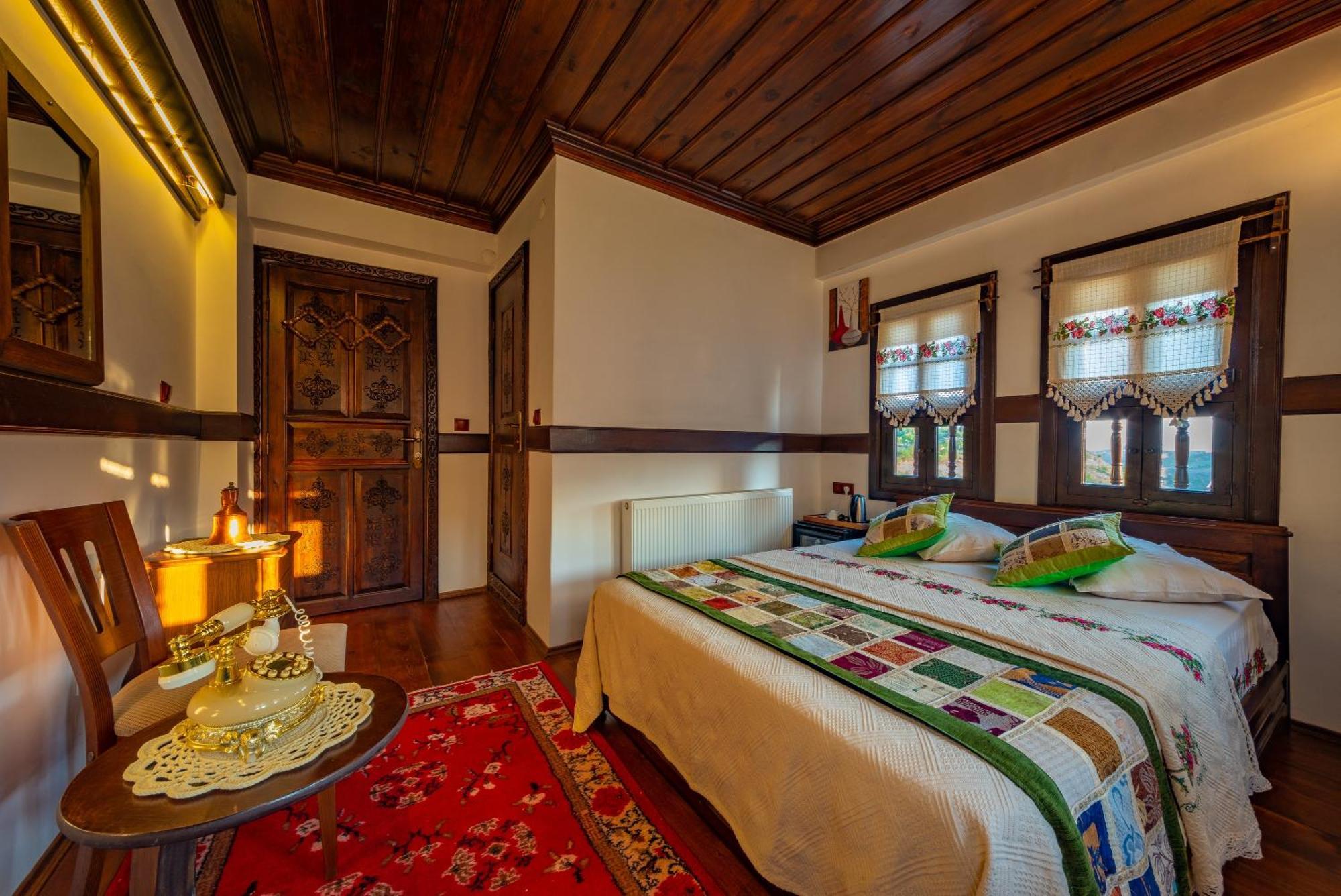 Safranbolu Seyi̇R Konak Otel Bagian luar foto