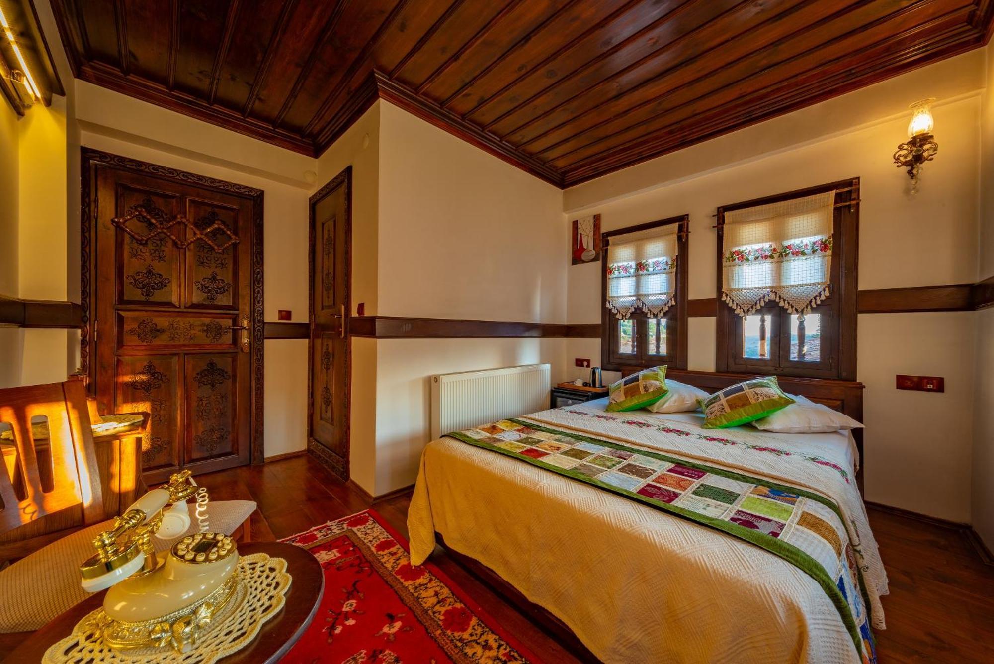 Safranbolu Seyi̇R Konak Otel Bagian luar foto